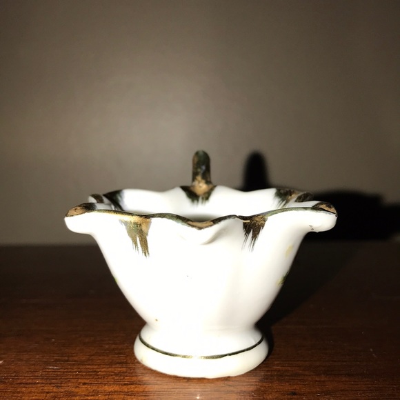 Vintage Miniature Tea Cup & Saucer by Sonsco - Picture 11 of 14